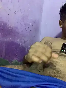 Snapshot of hotman29 chatting on 11-12-25, 08:30 hotman29 online show from 11-12-25, 08:30