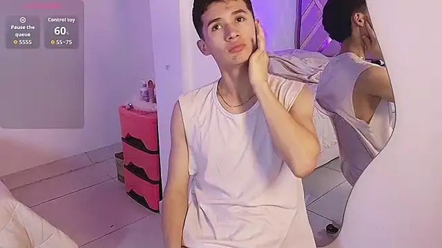 Snapshot of Eiden_Blake chatting on 03-11-26, 01:00 Eiden Blake online show from 03-11-26, 01:00