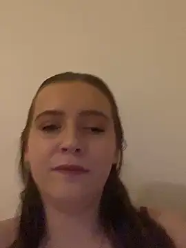 Snapshot of LiahLovexoxx chatting on 11-10-25, 07:13 LiahLovexoxx online show from 11-10-25, 07:13