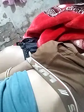 Snapshot of Hot-Couple26 chatting on 11-19-25, 03:23 Hot-Couple26 online show from 11-19-25, 03:23