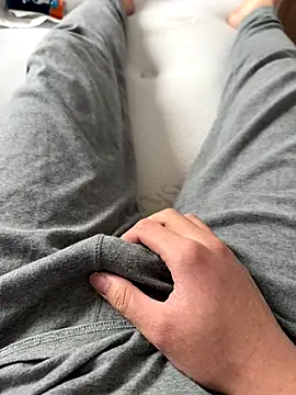 Snapshot of yyyyjdjdjjdj chatting on 11-23-25, 10:15 yyyyjdjdjjdj online show from 11-23-25, 10:15