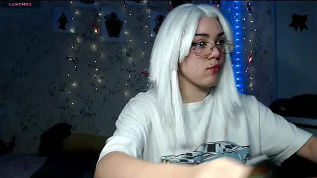 KotiK meov online show from 11-24-25, 04:29