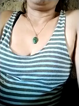 Sassy-jann online show from 11-28-25, 02:36