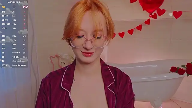 WICKEDEMBER online show from 02-19-26, 01:45