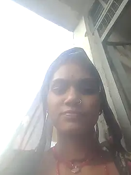 Snapshot of Jooli_cuty chatting on 11-13-25, 02:43 Jooli cuty online show from 11-13-25, 02:43