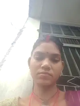 Snapshot of Jooli_cuty chatting on 12-02-25, 03:23 Jooli cuty online show from 12-02-25, 03:23