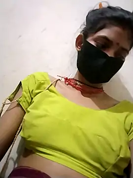 Snapshot of Jooli_cuty chatting on 12-17-25, 06:14 Jooli cuty online show from 12-17-25, 06:14