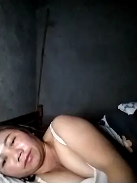 Snapshot of be-yeu chatting on 11-12-25, 07:09 be-yeu online show from 11-12-25, 07:09