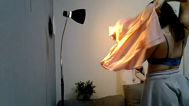 KiraHoney online show from 11-27-25, 09:50