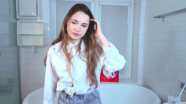 LeenaPuita online show from 11-22-25, 05:56