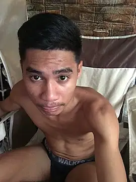 Snapshot of mrsexyteens chatting on 11-17-25, 02:50 mrsexyteens online show from 11-17-25, 02:50