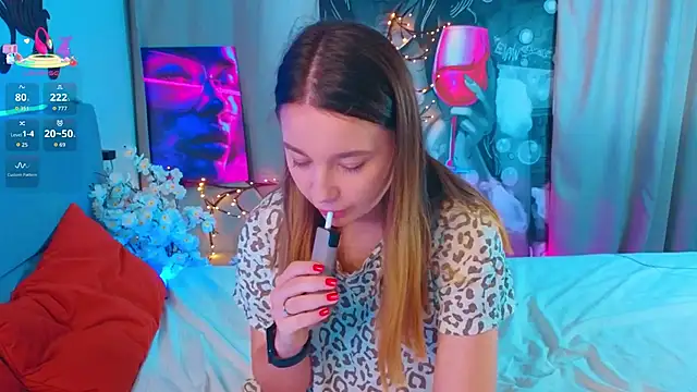 Snapshot of LauriePerez chatting on 01-09-26, 08:17 LauriePerez online show from 01-09-26, 08:17