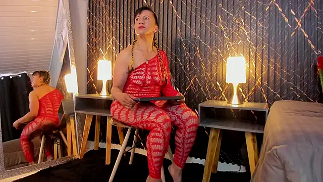 clara heat online show from 02-07-26, 07:06