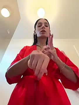 Snapshot of VickyM99 chatting on 11-30-25, 10:41 VickyM99 online show from 11-30-25, 10:41