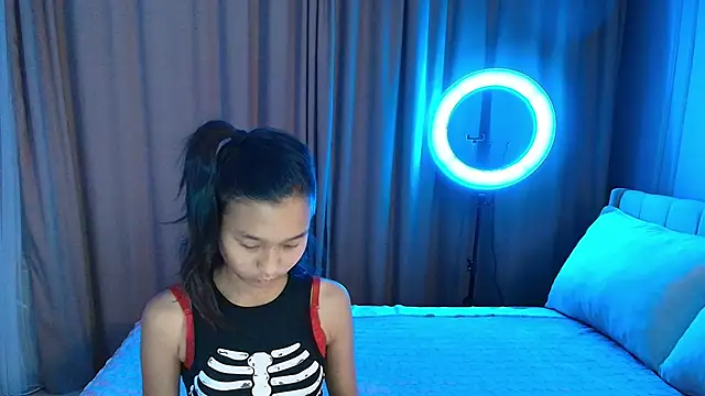 lihnpham online show from 11-18-25, 07:07