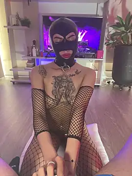 MiluandMIke online show from 11-11-25, 06:30