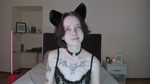 Snapshot of OliviaFlex chatting on 11-29-25, 06:38 OliviaFlex online show from 11-29-25, 06:38