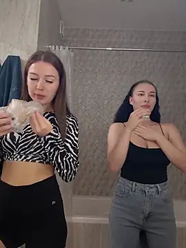 MelissaPinkiss online show from 12-15-25, 01:26