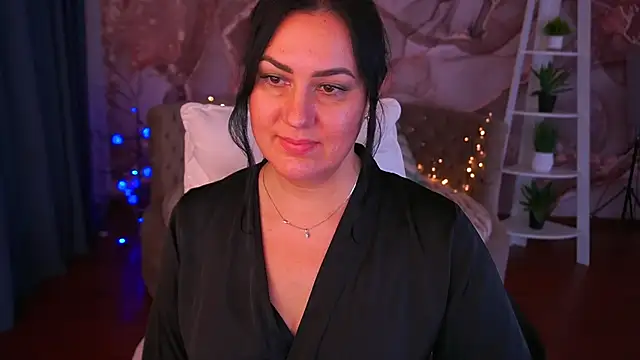 VelvetLuck online show from 11-17-25, 05:08