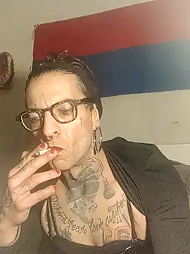 00Travsharongomez online show from 12-21-25, 09:49