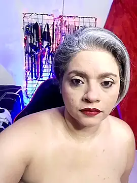 Snapshot of sexysubMila chatting on 12-04-25, 12:14 sexysubMila online show from 12-04-25, 12:14