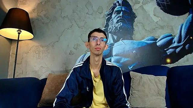 ZyroNight online show from 11-14-25, 02:16