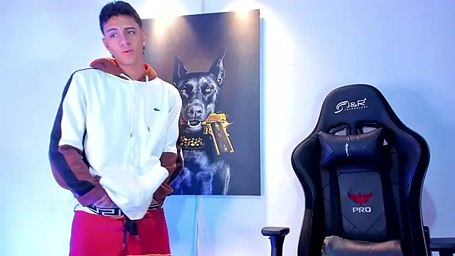 stiven 24cm online show from 11-21-25, 07:07