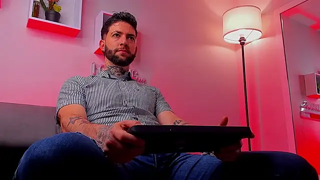 Supreme Alpha online show from 11-23-25, 12:32