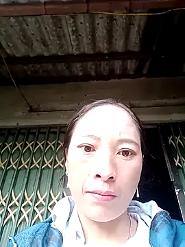 oanh-oanhbay online show from 11-05-25, 11:49