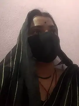 Tamanna hot online show from 11-07-25, 05:02