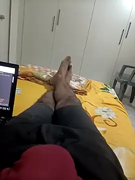 Snapshot of RubyEntity chatting on 11-07-25, 04:51 RubyEntity online show from 11-07-25, 04:51