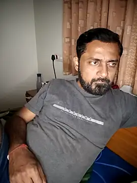 RubyEntity online show from 12-14-25, 02:22