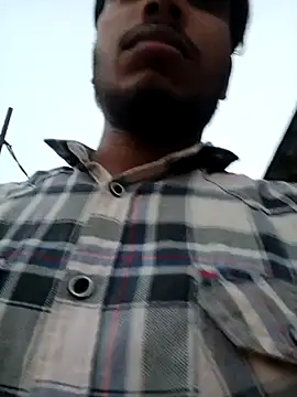 Snapshot of sageer097 chatting on 11-04-25, 11:42 sageer097 online show from 11-04-25, 11:42