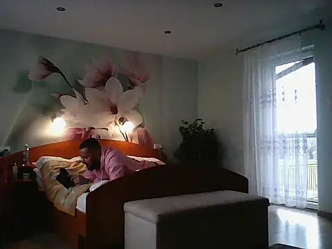 Matteooo87 online show from 11-24-25, 01:33