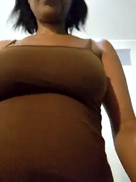 Mommy Sienna online show from 12-04-25, 07:00