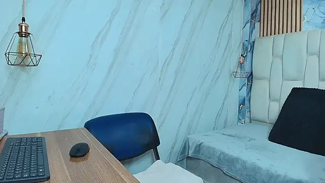 Snapshot of BeatrizSchmidt chatting on 11-10-25, 11:31 BeatrizSchmidt online show from 11-10-25, 11:31