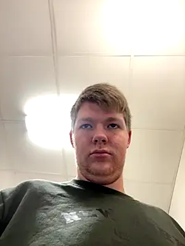 slutswe online show from 11-13-25, 08:08