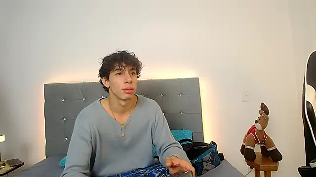 chris evans27 online show from 11-27-25, 03:08