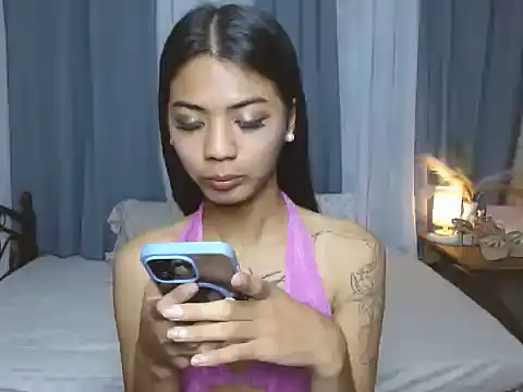 Snapshot of miss_carawang chatting on 11-24-25, 07:19 miss carawang online show from 11-24-25, 07:19