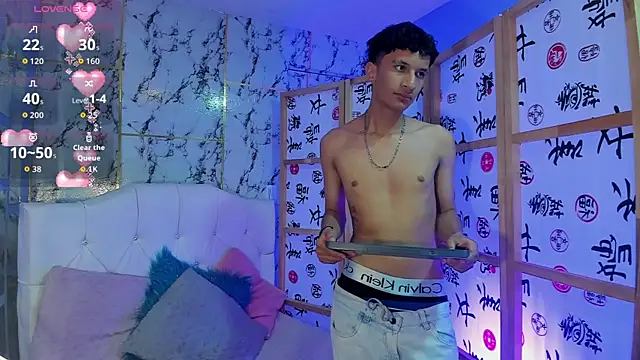 Snapshot of Elian_Julian chatting on 11-15-25, 01:03 Elian Julian online show from 11-15-25, 01:03