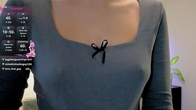 violetwluv online show from 12-04-25, 08:45