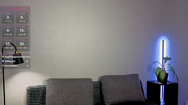 violetwluv online show from 01-10-26, 08:38