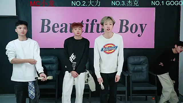 Beautifulboys-999 online show from 11-27-25, 01:24