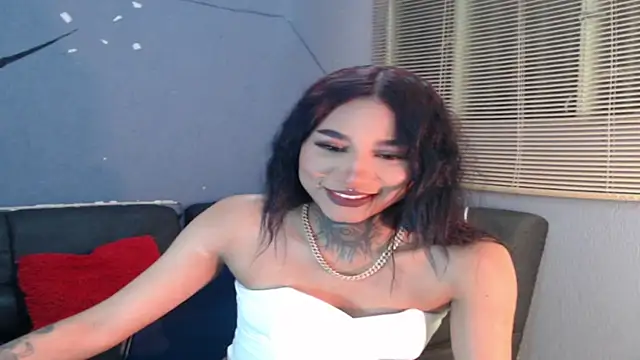 lyam ebony  online show from 11-24-25, 03:17