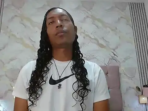 MiaCoock online show from 01-13-26, 01:16