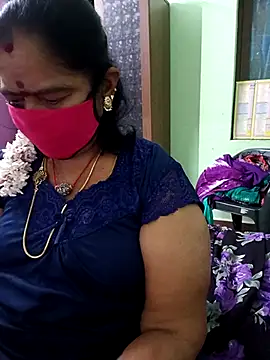 Snapshot of savithasree chatting on 11-26-25, 06:09 savithasree online show from 11-26-25, 06:09