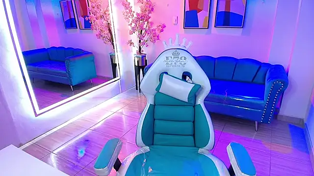 Snapshot of Alondra_gomexxx chatting on 11-08-25, 03:29 Alondra gomexxx online show from 11-08-25, 03:29