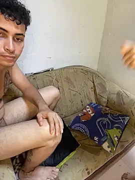 Snapshot of latinnheatxx chatting on 11-16-25, 06:57 latinnheatxx online show from 11-16-25, 06:57