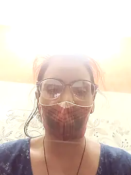 Snapshot of sanjana077 chatting on 11-06-25, 12:06 sanjana077 online show from 11-06-25, 12:06