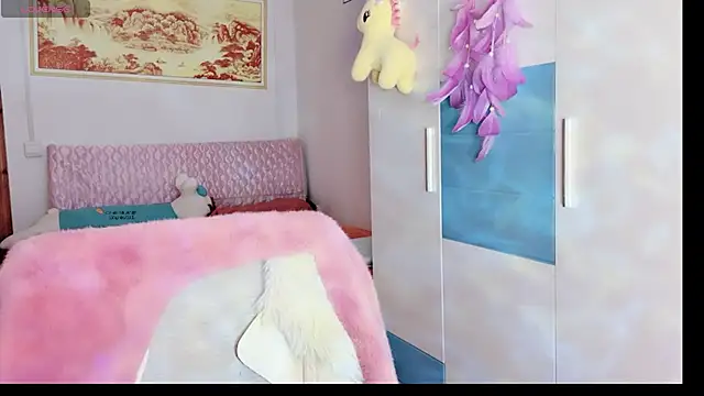 Xiaojuan61 online show from 12-03-25, 07:38